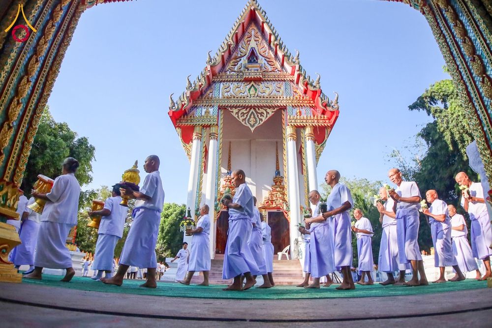 ภาพ No.181217:พิธีบรรพชาอุปสมบท ณ วัดเกาะแก้วประชานุรักษ์ ต.ชัยนาม อ.วังทอง จ.พิษณุโลก ในโครงการบรรพชาอุปสมบท บูชาธรรมมหาปูชนียาจารย์ วันที่ 8 ธันวาคม พ.ศ. 2567