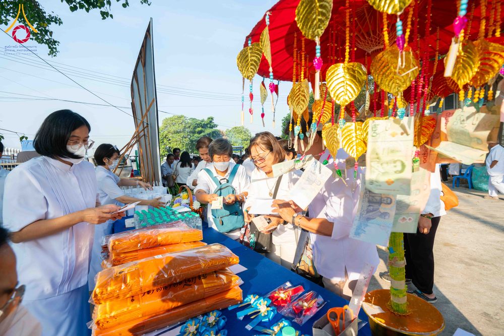 ภาพ No.304900:วันที่ 28 มกราคม พ.ศ. 2569 พิธีทอดผ้าป่าทำนุบำรุงศาสนสถาน ณ วัดบัวแก้วเกษร อ.ลาดหลุมแก้ว จ.ปทุมธานี ในโครงการธรรมยาตรา กตัญญูบูชา มหาปูชนียาจารย์ พระมงคลเทพมุนี(สด จนฺทสโร) พระผู้ปราบมาร อนุสรณ์สถาน 7 แห่ง ปีที่ 14