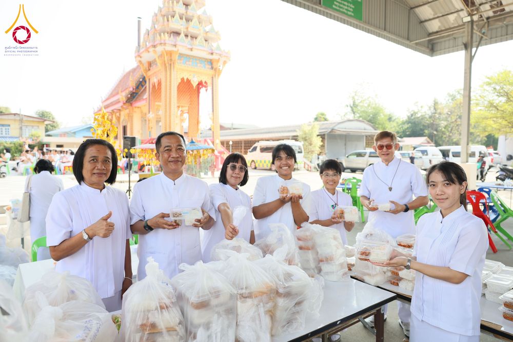 ภาพ No.296450:วันที่ 16 มกราคม พ.ศ. 2569 พิธีทอดผ้าป่าทำนุบำรุงศาสนสถาน ณ วัดสิงห์ ต.บางคูเวียง อ.บางกรวย จ.นนทบุรี อนุสรณ์สถานลำดับที่ 4 สถานที่เกิดด้วยกายธรรม ในโครงการธรรมยาตรา กตัญญูบูชา มหาปูชนียาจารย์ พระมงคลเทพมุนี(สด จนฺทสโร) พระผู้ปราบมาร อนุสรณ์สถาน 7 แห่ง ป