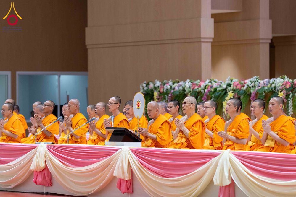 ภาพ No.313584:วันอาทิตย์ที่ 15 มีนาคม พ.ศ. 2569 พิธีร่วมบุญบรรพชาสามเณร 5000 รูป ณ ห้องแก้วสารพัดนึก 2 สภาธรรมกายสากล วัดพระธรรมกาย