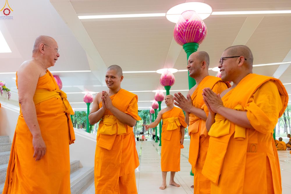 ภาพ No.342075:วันพฤหัสบดีที่ 30 กรกฎาคม พ.ศ.2569 วันเข้าพรรษา วัดพระธรรมกาย