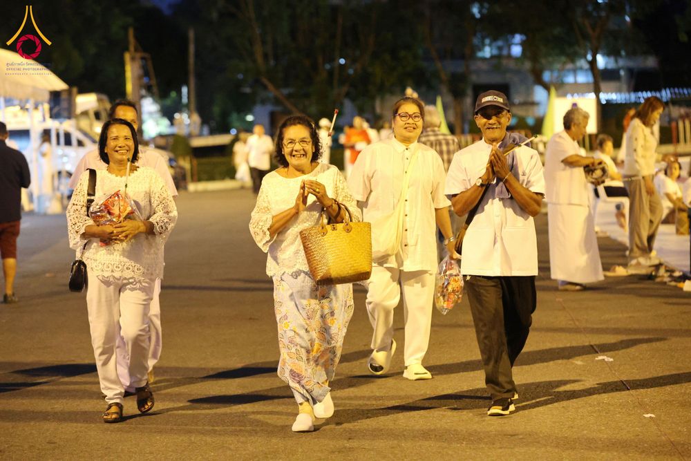 ภาพ No.310264:วันอาทิตย์ที่ 15 กุมภาพันธ์ พ.ศ. 2569 ตักบาตรพระ 1,000 รูป เมืองตรัง ปีที่ 2 ณ ลานพระบรมราชานุสาวรีย์ รัชกาลที่ 5 (หน้าศาลจังหวัดตรัง)อ.เมือง จ.ตรัง