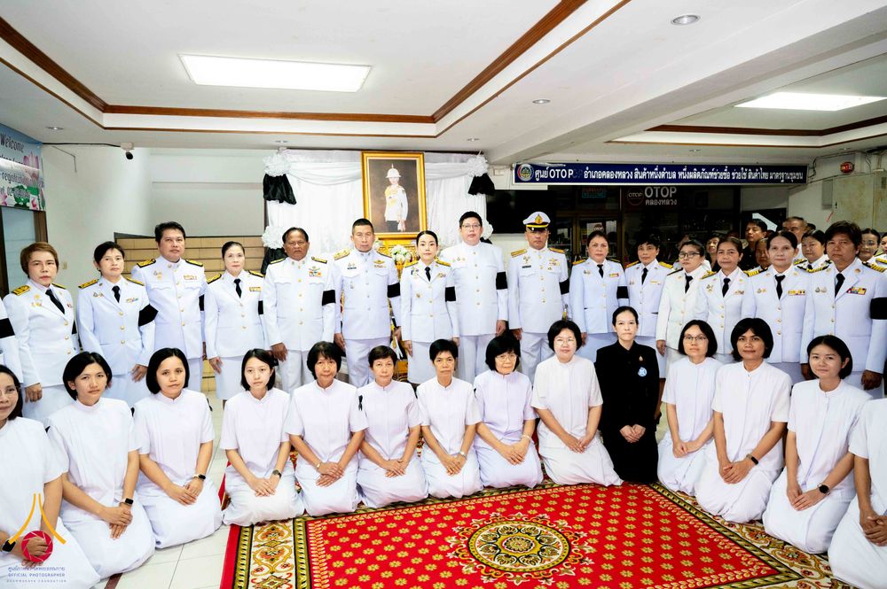 ภาพ No.337218:วันที่ 13-27 มิถุนายน พ.ศ.2569 พสกนิกรอำเภอคลองหลวง จัดพิธีบำเพ็ญกุศลสวดพระอภิธรรม อุทิศถวายพระกุศลแด่สมเด็จพระเจ้าลูกเธอ เจ้าฟ้าพัชรกิติยาภาฯ