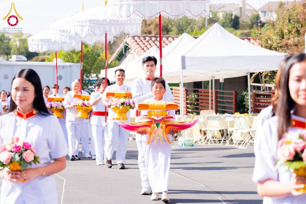 ภาพ No.179846:พิธีทอดกฐินบรมจักรพรรดิ สร้างอุโบสถ 80 ปี บูชาธรรมหลวงพ่อธัมมชโย ณ วัดพระธรรมกายแคลิฟอร์เนีย ประเทศสหรัฐอเมริกา วันอาทิตย์ที่ 10 พฤศจิกายน พ.ศ. 2567
