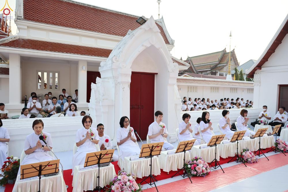 ภาพ No.297551:วันที่ 18 มกราคม พ.ศ. 2569 พิธีตักบาตรพระธรรมยาตรา ณ วัดโบสถ์บน ต.บางคูเวียง จ.นนทบุรี อนุสรณ์สถานลำดับที่ 4 สถานที่เกิดด้วยกายธรรม ในโครงการธรรมยาตรา กตัญญูบูชา มหาปูชนียาจารย์ พระมงคลเทพมุนี(สด จนฺทสโร) พระผู้ปราบมาร อนุสรณ์สถาน 7 แห่ง ปีที่ 14