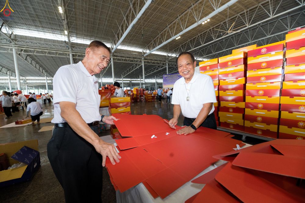 ภาพ No.320484:วันที่ 10 เมษายน พ.ศ.2569 การเตรียมกล่องไทยธรรม เพื่องานถวายมหาสังฆทาน 40,000 กว่าวัดทั่วประเทศ วันคุ้มครองโลก 22 เมษายน พ.ศ.2569 วัดพระธรรมกาย