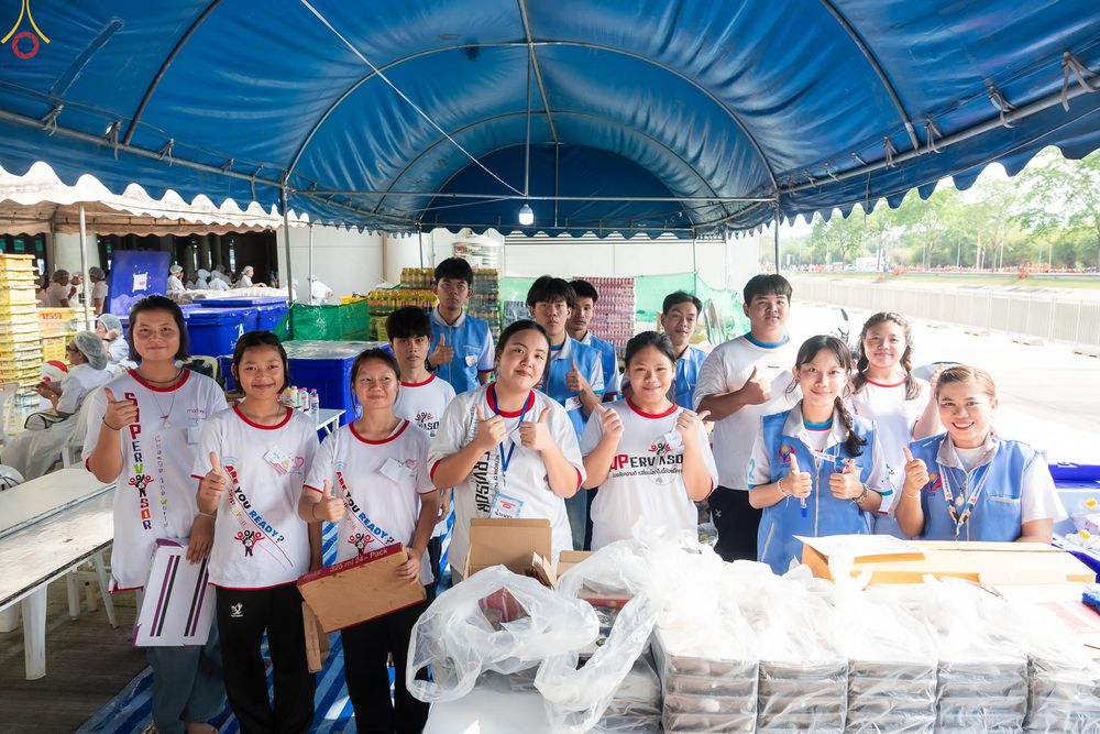 ภาพ No.325816:วันที่ 22 เมษายน พ.ศ.2569(วันคุ้มครองโลก) งานถวายมหาสังฆทาน 40,000 กว่าวัดทั่วประเทศ เจ้าหน้าที่ สาธุชน ร่วมใจจัดเตรียมภัตตาหารเพล (ชุด 2)