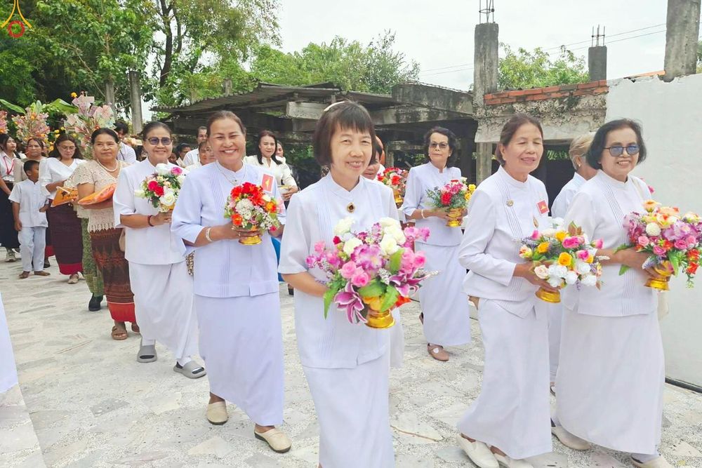 ภาพ No.283477:วันที่ 29 ตุลาคม พ.ศ. 2568 พิธีทอดกฐินสามัคคีทั่วไทย 30,000 วัด  โดยคณะศิษยานุศิษย์ บูชาธรรม 81 ปี หลวงพ่อธัมมชโย  ณ วัดบ้านบัว จ.บุรีรัมย์