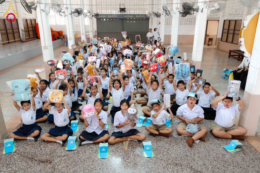 ภาพ No.304364:วันที่ 27 มกราคม พ.ศ. 2569 พิธีทอดผ้าป่าทำนุบำรุงศาสนสถาน ณ วัดไทยเจริญ อ.บางกรวย จ.นนทบุรี ในโครงการธรรมยาตรา กตัญญูบูชา มหาปูชนียาจารย์ พระมงคลเทพมุนี(สด จนฺทสโร) พระผู้ปราบมาร อนุสรณ์สถาน 7 แห่ง ปีที่ 14