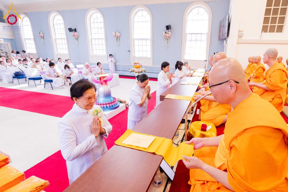 ภาพ No.319010:วันที่ 29 มีนาคม พ.ศ.2569 พิธีทอดผ้าป่าวัดพระธรรมกาย 20 ศูนย์สาขา และการประชุมภาคพื้นอเมริกา ไตรมาสที่ 1/2569 วัดพระธรรมกายชิคาโก ประเทศสหรัฐอเมริกา