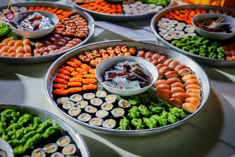 ภาพ No.287997:วันที่ 4 มกราคม พ.ศ. 2569 พิธีถวายภัตตาหารเป็นสังฆทาน แด่พระธรรมยาตรา ในโครงการธรรมยาตรา กตัญญูบูชา มหาปูชนียาจารย์ พระมงคลเทพมุนี(สด จนฺทสโร) พระผู้ปราบมาร อนุสรณ์สถาน 7 แห่ง ปีที่ 14 ณ อนุสรณ์สถานมหาวิหารพระมงคลเทพมุนี (โลตัสแลนด์) อ.สองพี่น้อง จ.สุพรร