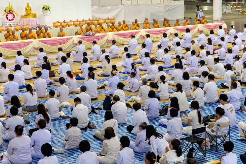 ภาพ No.306972:วันที่ 31 มกราคม พ.ศ. 2569 พิธีถวายภัตตาหารเป็นสังฆทาน แด่พระธรรมยาตรา ณ วัดพระธรรมกาย  จังหวัดปทุมธานี ในโครงการธรรมยาตรา กตัญญูบูชา มหาปูชนียาจารย์ พระมงคลเทพมุนี(สด จนฺทสโร) พระผู้ปราบมาร อนุสรณ์สถาน 7 แห่ง ปีที่ 14