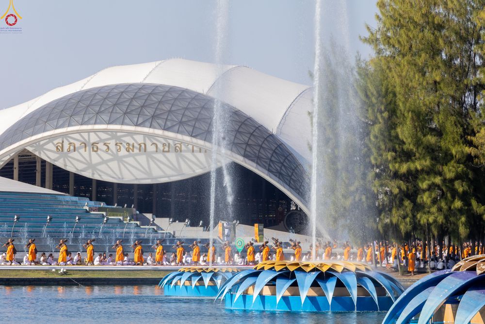 ภาพ No.286888:วันที่ 2 มกราคม พ.ศ.2569 พิธีต้อนรับพระธรรมยาตรา ครั้งที่ 1 (ภาพชุดที่ 2) ณ วัดพระธรรมกาย (วิหารหลวงปู่ - พระมหาธรรมกายเจดีย์)