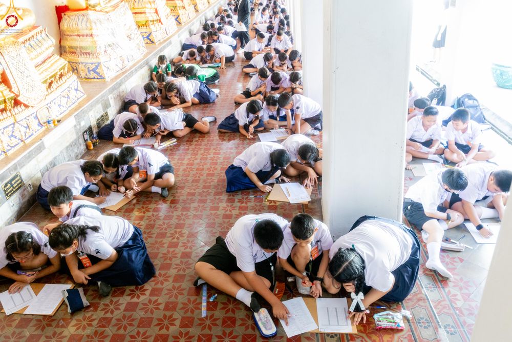 ภาพ No.288955:วันพุธที่ 17 ธันวาคม พ.ศ.2568 กิจกรรมเยาวชนไทยรวมใจทำความดี "เด็กดีมหานคร ต้นแบบด้านศีลธรรม" แข่งขันสอบตอบปัญหาศีลธรรมในพระพุทธศาสนา ครั้งที่ 7 และวันรวมพลังเด็กดี V-Star ประจำปี 2568 ณ วัดมหาธาตุยุวราชรังสฤษฎิ์ราชวรมหาวิหาร กรุงเทพมหานคร