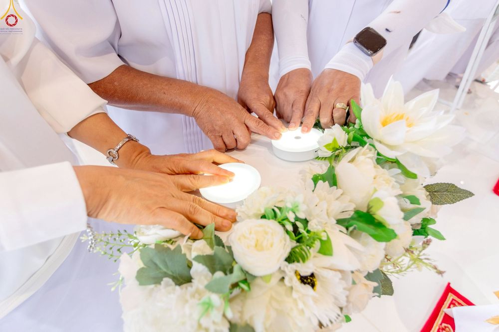 ภาพ No.239426:วันอาทิตย์ที่ 17 สิงหาคม พ.ศ. 2568 พิธีกดปุ่มอัญเชิญรูปเหมือน พระมงคลเทพมุนี (สด จันทสโร)  ณ มหาวิหารแก้วพระมงคลเทพมุนี  ศูนย์ปฏิบัติธรรมแก้วเมืองเลย