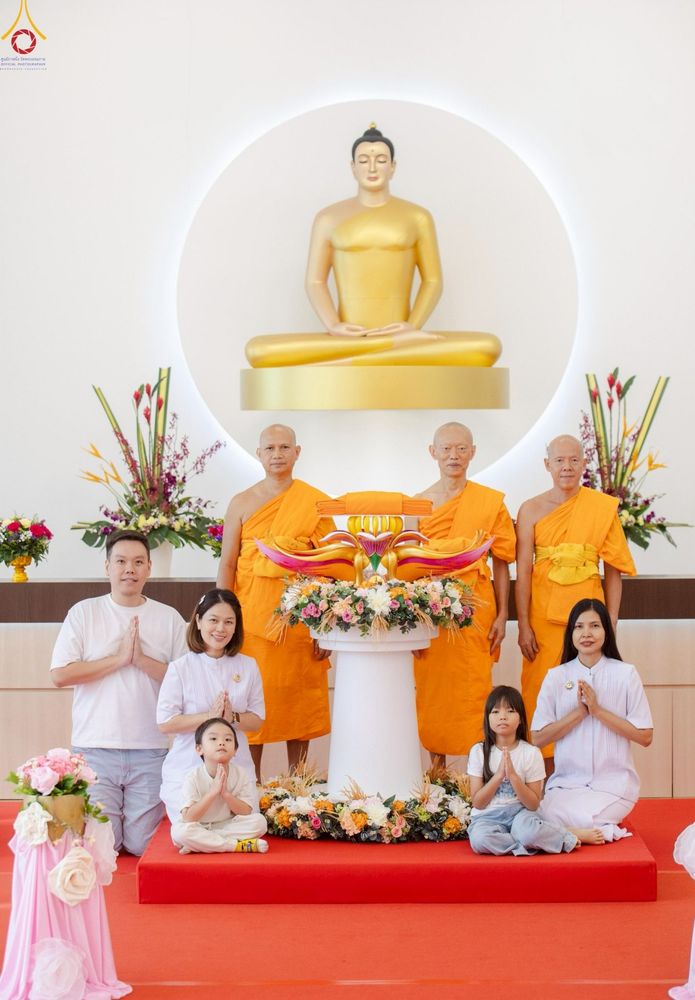 ภาพ No.254291:วันที่ 12 ตุลาคม พ.ศ. 2568 พิธีทอดกฐินสามัคคีวัดพระธรรมกายสิงคโปร์  新加坡法身寺功德衣法会 Dhammakaya Centre Singapore Kathina Ceremony  