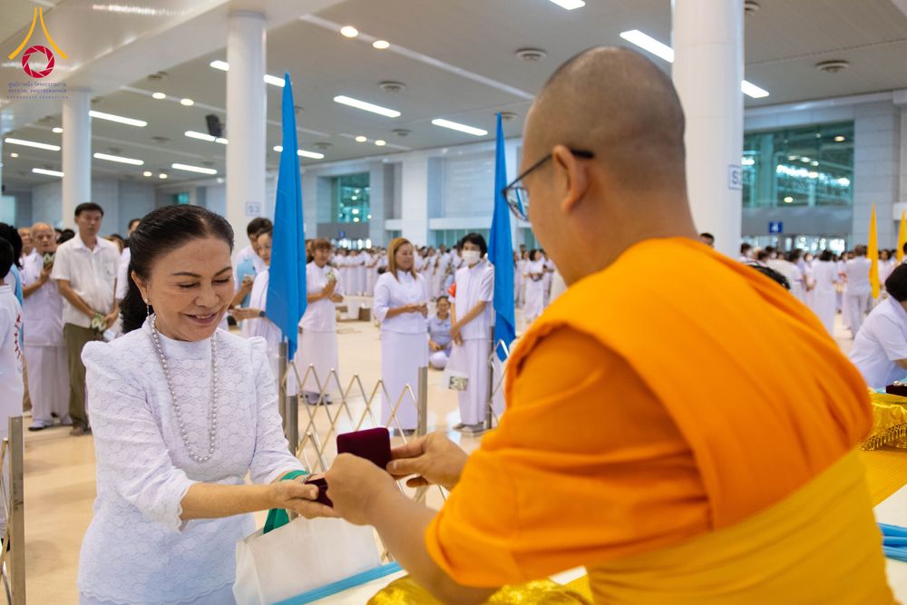 ภาพ No.308590:วันที่ 1 กุมภาพันธ์ พ.ศ. 2569 สัมมนาพิเศษ พิธีมอบพระราชเหล็ก ณ ห้องแก้วสารพัดนึก1 วัดพระธรรมกาย จ.ปทุมธานี