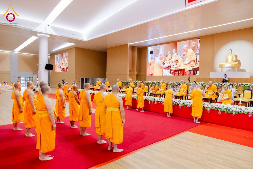 ภาพ No.272992:วันอาทิตย์ที่ 23 พฤศจิกายน พ.ศ.2568 พิธีมุทิตาสักการะ พระมหาเถระและพระเถระ ประจำปีพุทธศักราช 2568 ณ ห้องแก้วสารพัดนึก 2 สภาธรรมกายสากล  วัดพระธรรมกาย
