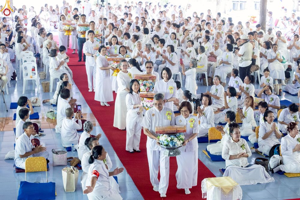 ภาพ No.255829:วันที่ 14 ตุลาคม พ.ศ. 2568 พิธีทอดกฐินสามัคคีทั่วไทย 30,000 วัด โดยคณะศิษยานุศิษย์ บูชาธรรม 81 ปี หลวงพ่อธัมมชโย ณ ศูนย์ปฏิบัติธรรมชัยนาท ต.ธรรมามูล อ.ชัยนาท จ.ชัยนาท