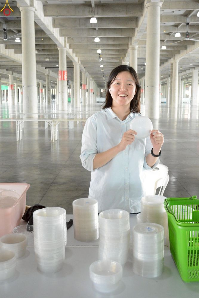 ภาพ No.246665:วันที่ 12 กันยายน พ.ศ. 2568 การเก็บงาน จัดเก็บไฟ LED ของเจ้าหน้าที่ทุกสถานะ ณ วิหารคด วัดพระธรรมกาย