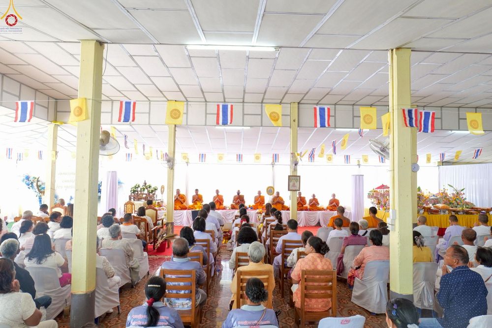 ภาพ No.262543:วันที่ 21 ตุลาคม พ.ศ. 2568 พิธีทอดกฐินสามัคคีทั่วไทย 30,000 วัด โดยคณะศิษยานุศิษย์ บูชาธรรม 81 ปี หลวงพ่อธัมมชโย ณ วัดต้นไทร ต.บางขัน อ.บางขัน จ.นครศรีธรรมราช