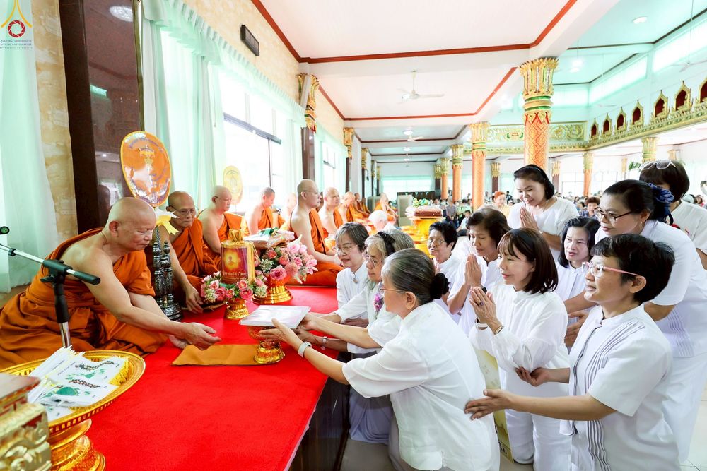 ภาพ No.250224:วันพุธที่ 8 ตุลาคม พ.ศ. 2568 พิธีทอดกฐินสามัคคีทั่วไทย 30,000 วัด โดยคณะศิษยานุศิษย์ บูชาธรรม 81 ปี หลวงพ่อธัมมชโย ณ วัดทัศนารุณสุนทริการาม กรุงเทพฯ