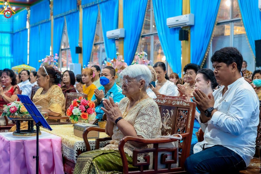 ภาพ No.166864:พิธีทอดกฐิน ณ วัดบัวผัน แขวงท่าข้าม เขตบางขุนเทียน กรุงเทพมหานคร ในโครงการกฐินสามัคคีทั่วไทย 30,000 วัด บูชาธรรม 80 ปี หลวงพ่อธัมมชโย โดยคณะศิษยานุศิษย์วัดพระธรรมกาย วันที่ 20 ตุลาคม พ.ศ. 2567