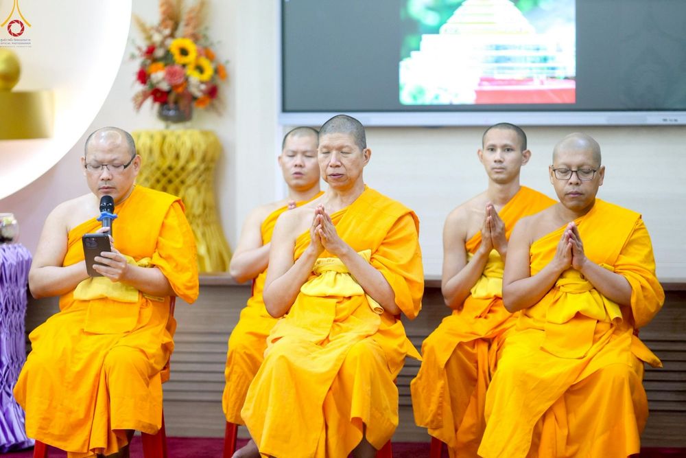 ภาพ No.244985:วันที่ 30-31 สิงหาคม พ.ศ. 2568 พิธีฉลองสมโภช พระบรมสารีริกธาตุ ณ วัดพระธรรมกายกัวลาลัมเปอร์ ประเทศมาเลเซีย เพื่ออัญเชิญไปประดิษฐาน ณ วัดพุทธมหาวิหาร ประเทศศรีลังกา