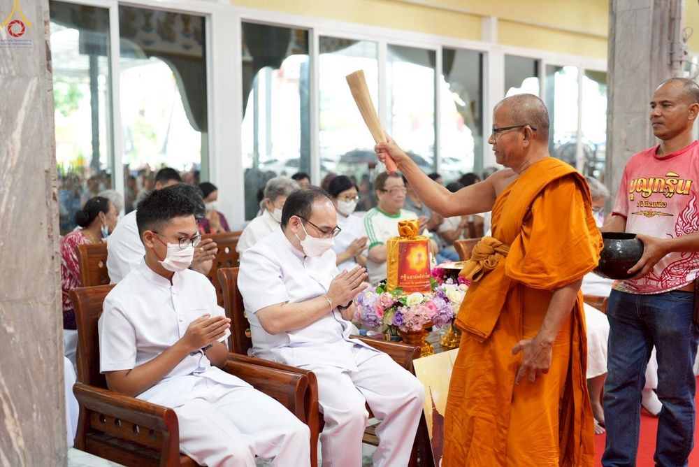 ภาพ No.253783:วันที่ 12 ตุลาคม พ.ศ. 2568 พิธีทอดกฐินสามัคคีทั่วไทย 30,000 วัด โดยคณะศิษยานุศิษย์ บูชาธรรม 81 ปี หลวงพ่อธัมมชโย ณ วัดดอกไม้ เขตยานนาวา กรุงเทพฯ