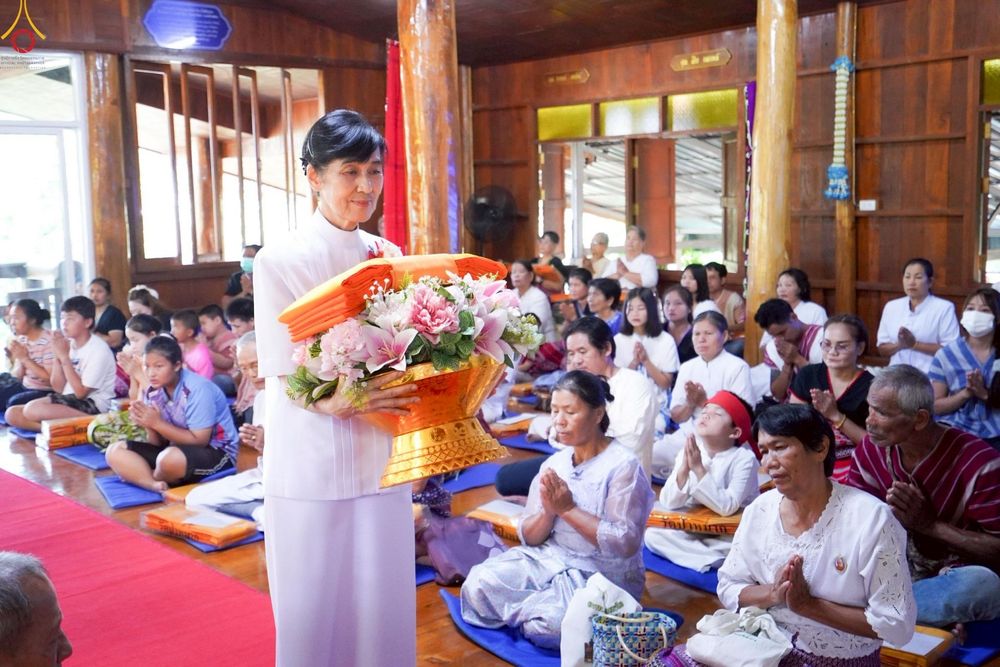 ภาพ No.262312:วันที่ 19 ตุลาคม พ.ศ. 2568 พิธีทอดกฐินสามัคคีทั่วไทย 30,000 วัด โดยคณะศิษยานุศิษย์ บูชาธรรม 81 ปี หลวงพ่อธัมมชโย ณ วัดป่าหมาก ต.แม่ลาน้อย อ.แม่ลาน้อย จ.แม่ฮ่องสอน