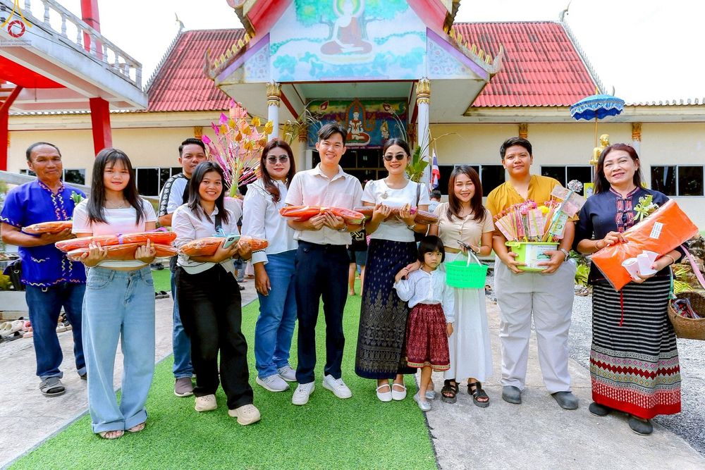 ภาพ No.268107:วันที่ 26 ตุลาคม พ.ศ. 2568 พิธีทอดกฐินสามัคคีทั่วไทย ณ วัดทุ่งสาย อ.ท่าตะเกียบ จ.ฉะเชิงเทรา โดยคณะศิษยานุศิษย์ บูชาธรรม 81 ปี หลวงพ่อธัมมชโย