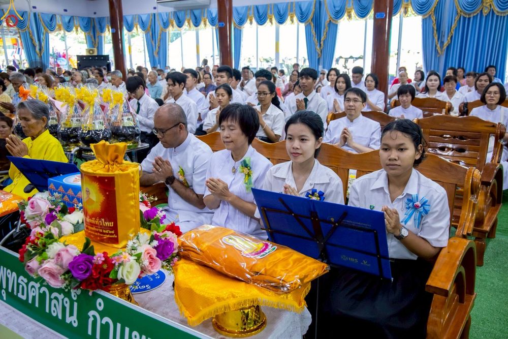 ภาพ No.264099:วันที่ 23 ตุลาคม พ.ศ. 2568 พิธีทอดกฐินสามัคคีทั่วไทย 30,000 วัด โดยคณะศิษยานุศิษย์ บูชาธรรม 81 ปี หลวงพ่อธัมมชโย ณ วัดบ่อน้ำจืด อ.กำแพงแสน จ.นครปฐม