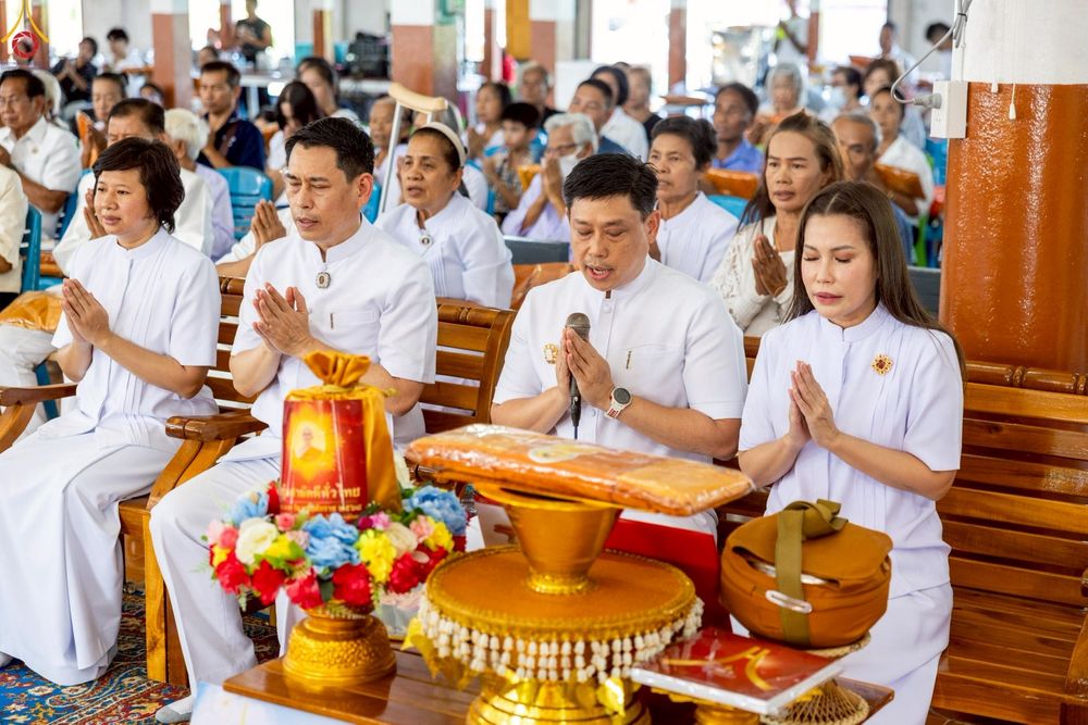 ภาพ No.267134:วันที่ 26 ตุลาคม พ.ศ. 2568 พิธีทอดกฐินสามัคคีทั่วไทย ณ วัดพระแก้ว ต.กระจิว  อ.ภาชี จ.พระนครศรีอยุธยา โดยคณะศิษยานุศิษย์ บูชาธรรม 81 ปี หลวงพ่อธัมมชโย