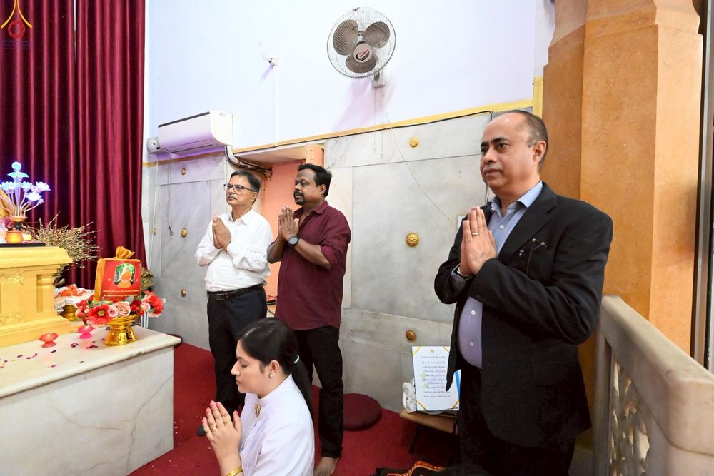 ภาพ No.263395:วันที่ 17 ตุลาคม พ.ศ. 2568 ทอดกฐินสมทบวัดต่างประเทศ ณ วัดมหาโพธิเดลลี ประเทศอินเดีย 