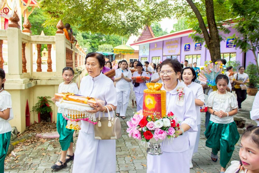 ภาพ No.252513:วันที่ 11 ตุลาคม พ.ศ. 2568 พิธีทอดกฐินสามัคคีทั่วไทย 30,000 วัด โดยคณะศิษยานุศิษย์ บูชาธรรม 81 ปี หลวงพ่อธัมมชโย ณ วัดโคกมะตูม อ.เมืองสระบุรี จ.สระบุรี