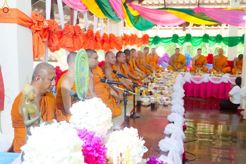 ภาพ No.258971:วันที่ 19 ตุลาคม พ.ศ. 2568 พิธีทอดกฐินสามัคคีทั่วไทย 30,000 วัด โดยคณะศิษยานุศิษย์ บูชาธรรม 81 ปี หลวงพ่อธัมมชโย ณ วัดไผ่สามตำลึง อ.บางเลน จ.นครปฐม