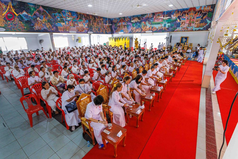 ภาพ No.295694:วันที่ 15 มกราคม พ.ศ. 2569 พิธีทอดผ้าป่าทำนุบำรุงศาสนสถาน ณ วัดโบสถ์บน ต.บางคูเวียง จ.นนทบุรี อนุสรณ์สถานลำดับที่ 4 สถานที่เกิดด้วยกายธรรม ในโครงการธรรมยาตรา กตัญญูบูชา มหาปูชนียาจารย์ พระมงคลเทพมุนี(สด จนฺทสโร) พระผู้ปราบมาร อนุสรณ์สถาน 7 แห่ง ปีที่ 14