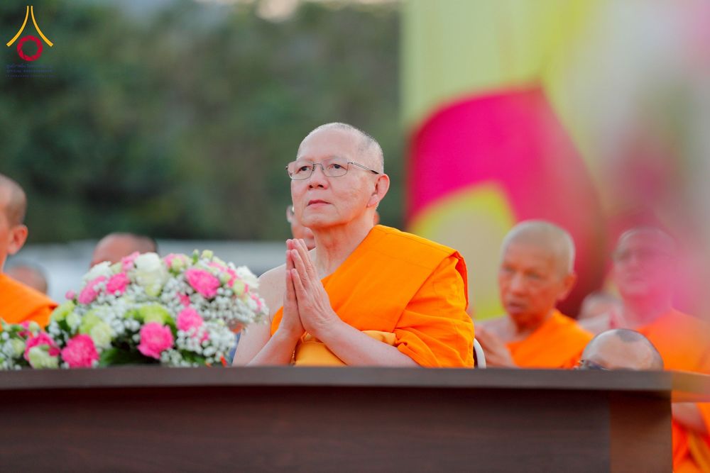 ภาพ No.275193:วันอาทิตย์ที่ 30 พฤศจิกายน พ.ศ. 2568 พิธีตอกเสาเข็ม "สร้างองค์พระเจดีย์เพื่อสร้างสันติภาพโลก" ต้นสุดท้าย ณ ศูนย์ปฏิบัติธรรมระยอง (บ้านช่องลม)