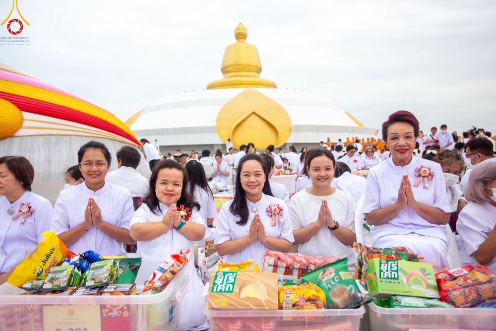 ภาพ No.118574:พิธีตักบาตรพระธรรมยาตรา ปีที่ 12 ณ อนุสรณ์สถานลำดับที่ 5 สถานที่เผยแผ่วิชชาธรรมกายครั้งแรก อนุสรณ์สถานบางปลา จ.นครปฐม วันที่ 25 มกราคม พ.ศ. 2567