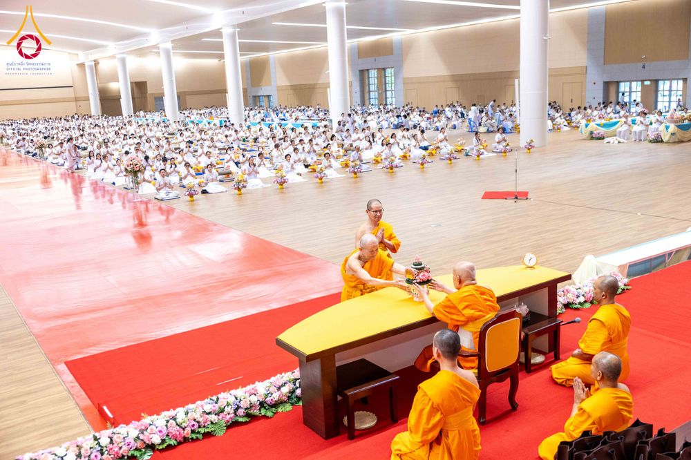 ภาพ No.310549:วันอาทิตย์ที่ 22 กุมภาพันธ์ พ.ศ. 2569 พิธีมุทิตาสักการะในโอกาสอายุวัฒนะมงคล 80 ปี พระพรหมวชิรปัญญาจารย์ (ทองดี สุรเตโช ป.ธ.9) ณ ห้องแก้วสารพัดนึก 2 วัดพระธรรมกาย จ.ปทุมธานี