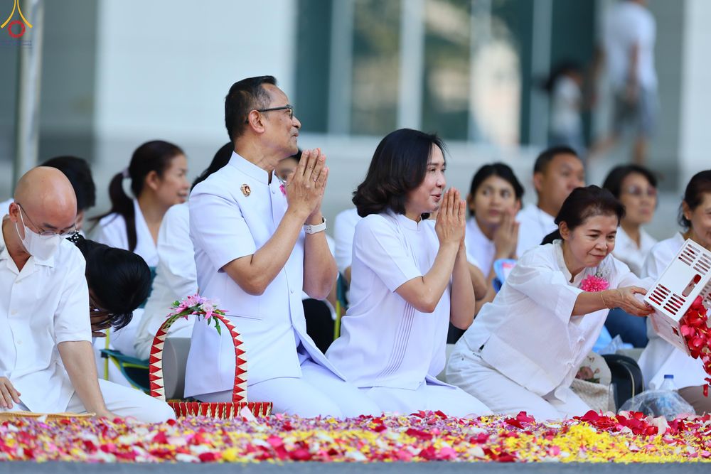 ภาพ No.305848:วันที่ 25 มกราคม พ.ศ. 2569 พิธีต้อนรับพระธรรมยาตรา วัดพระธรรมกาย(ภาพชุดที่ 3) ในโครงการธรรมยาตรา กตัญญูบูชา มหาปูชนียาจารย์ พระมงคลเทพมุนี(สด จนฺทสโร) พระผู้ปราบมาร อนุสรณ์สถาน 7 แห่ง ปีที่ 14
