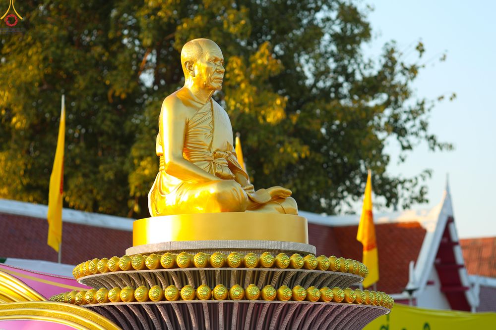 ภาพ No.293922:วันที่ 14 มกราคม พ.ศ. 2569 พิธีจุดประทีปถวายเป็นพุทธบูชา และบูชาธรรมมหาปูชนียาจารย์  ณ วัดสองพี่น้อง ต.ต้นตาล อ.สองพี่น้อง จ.สุพรรณบุรี ในโครงการธรรมยาตรา กตัญญูบูชา มหาปูชนียาจารย์ พระมงคลเทพมุนี(สด จนฺทสโร) พระผู้ปราบมาร อนุสรณ์สถาน 7 แห่ง ปีที่ 14