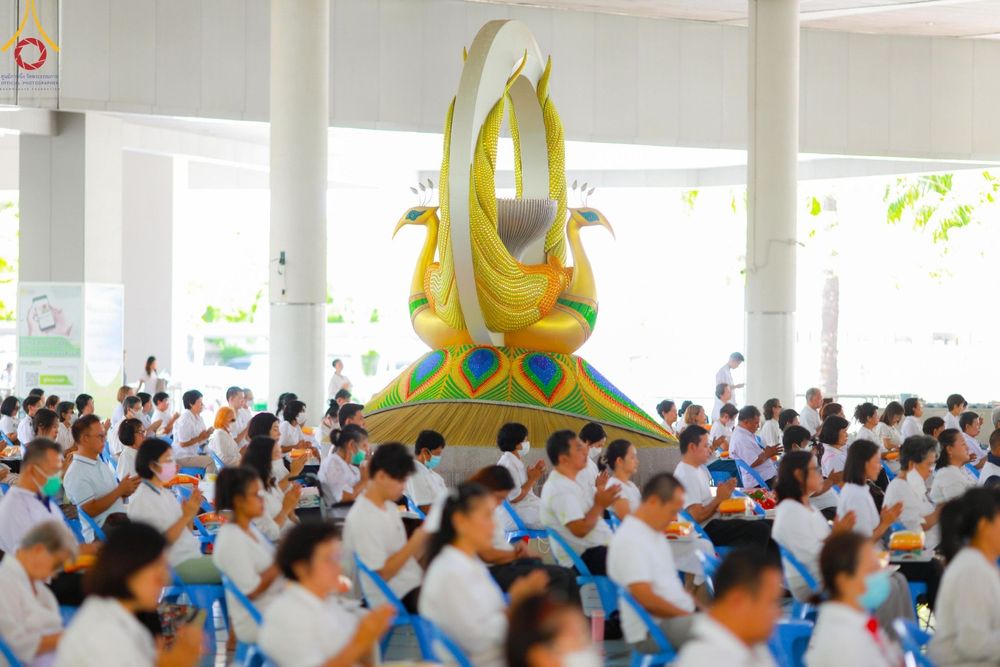 ภาพ No.140049:พิธีบุพเปตพลี ครั้งที่ 151 ร่วมอุทิศบุญกุศลแด่หมู่ญาติที่ล่วงลับไปแล้ว และสืบทอดอายุพระพุทธศาสนา วันพฤหัสบดีที่ 6 มิถุนายน พ.ศ. 2567 (วันพระ แรม 15 ค่ำ เดือน 6) ณ หอฉันคุณยายอาจารย์ วัดพระธรรมกาย