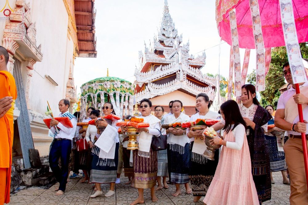 ภาพ No.271724:วันอาทิตย์ที่ 26 ตุลาคม พ.ศ. 2568 กฐินสมทบวัดต่างประเทศ โดยคณะศิษยานุศิษย์ บูชาธรรม 81 ปี  หลวงพ่อธัมมชโย ณ วัดสีอัมพอน นครเวียงจันทน์ สปป.ลาว