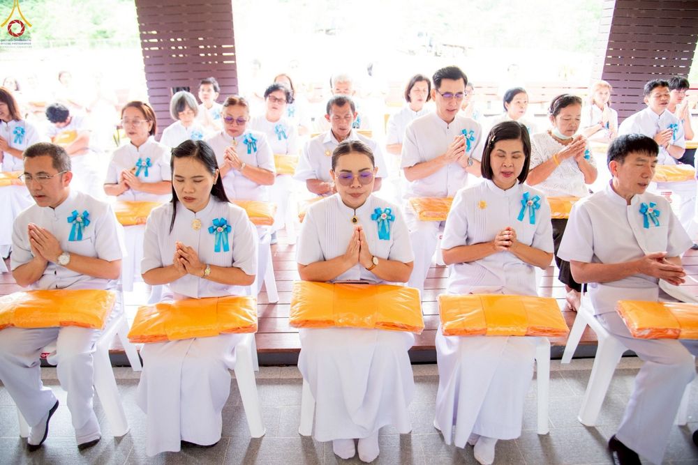 ภาพ No.261035:วันอังคารที่ 14 ตุลาคม พ.ศ. 2568 พิธีทอดกฐินสามัคคี "สร้างองค์พระเจดีย์เพื่อสร้างสันติภาพโลก" ขนาดหน้าตัก 10 เมตร ณ ศูนย์ปฏิบัติธรรมระยอง(บ้านช่องลม) ตำบลบางบุตร อำเภอบ้านค่าย จังหวัดระยอง