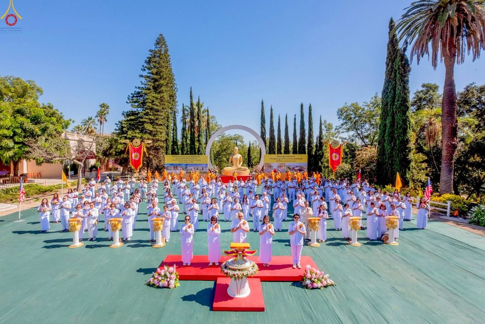 ภาพ No.259291:วันอาทิตย์ที่ 12 ตุลาคม พ.ศ. 2568 พิธีทอดกฐินบรมจักรพรรดิ สร้างอุโบสถ 82 ปี บูชาธรรมหลวงพ่อธัมมชโย ณ วัดพระธรรมกายแคลิฟอร์เนีย ประเทศสหรัฐอเมริกา 