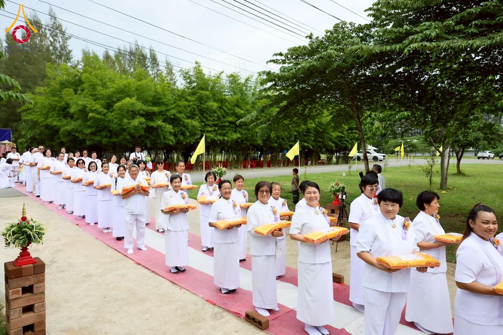 ภาพ No.255011:วันที่ 15 ตุลาคม พ.ศ. 2568 พิธีทอดกฐินสามัคคีประจำปี 2568 บูชาธรรม 81 ปี หลวงพ่อธัมมชโย ณ ศูนย์อบรมเยาวชนกาญจนบุรี