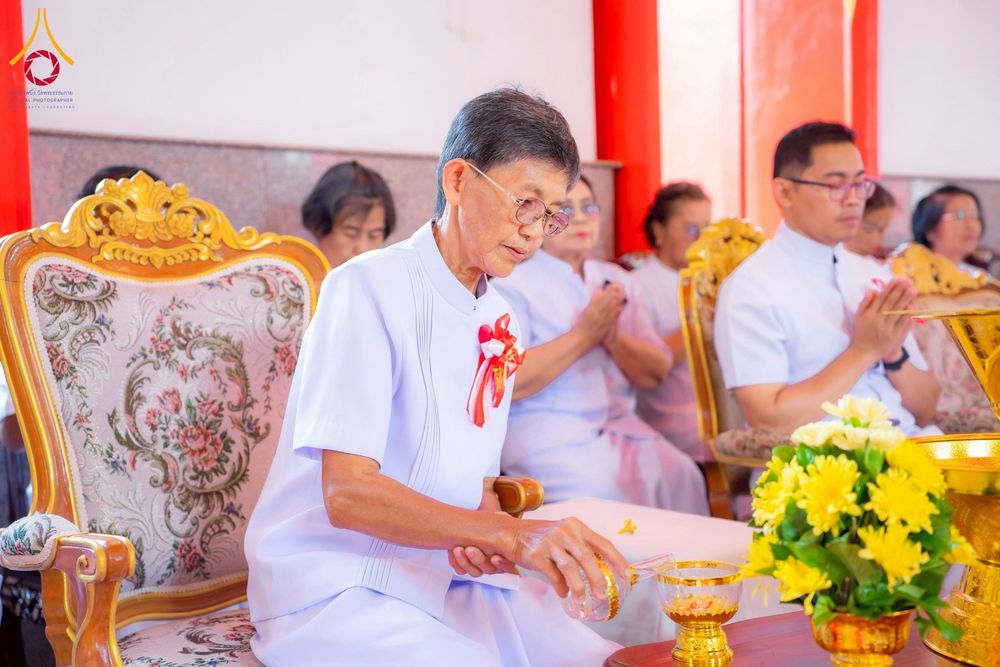 ภาพ No.273909:วันที่ 1 พฤศจิกายน พ.ศ. 2568 พิธีทอดกฐินสามัคคีทั่วไทย ณ วัดศีลขันธาราม อ.โพธิ์ทอง จ.อ่างทอง โดยคณะศิษยานุศิษย์ บูชาธรรม 81 ปี หลวงพ่อธัมมชโย