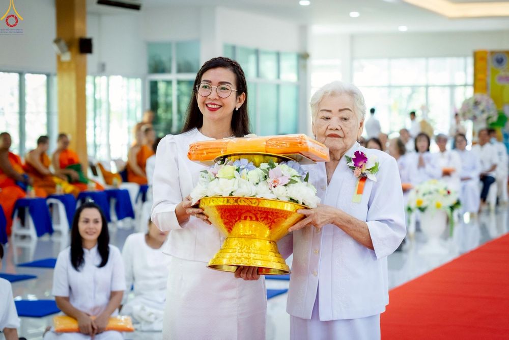 ภาพ No.256974:วันพฤหัสบดีที่ ๑๖ ตุลาคม พ.ศ. ๒๕๖๘ พิธีทอดกฐินสามัคคีเพื่อรองรับประดิษฐานองค์เจดีย์ ณ ศูนย์ปฏิบัติธรรมเถินเทิดธรรม อ.เถิน จ.ลำปาง