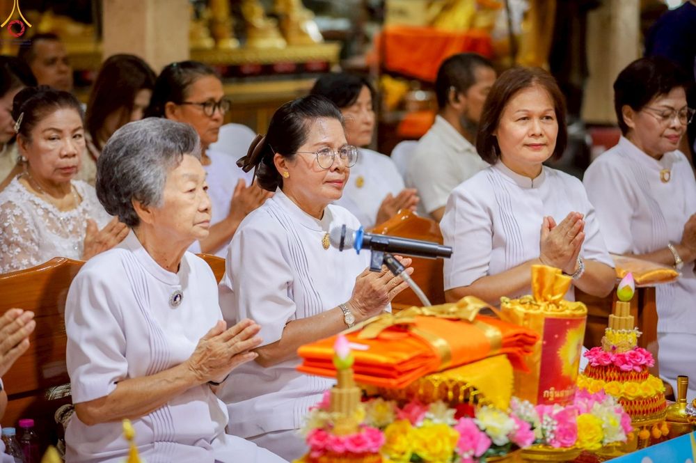 ภาพ No.251940:วันที่ 10 ตุลาคม พ.ศ. 2568 พิธีทอดกฐินสามัคคีทั่วไทย 30,000 วัด โดยคณะศิษยานุศิษย์ บูชาธรรม 81 ปี หลวงพ่อธัมมชโย  ร่วมกับ มหาวิทยาลัยนเรศวร  ณ วัดศรีรัตนาราม(จูงนาง) ต.ท่าทอง อ.เมือง จ.พิษณุโลก